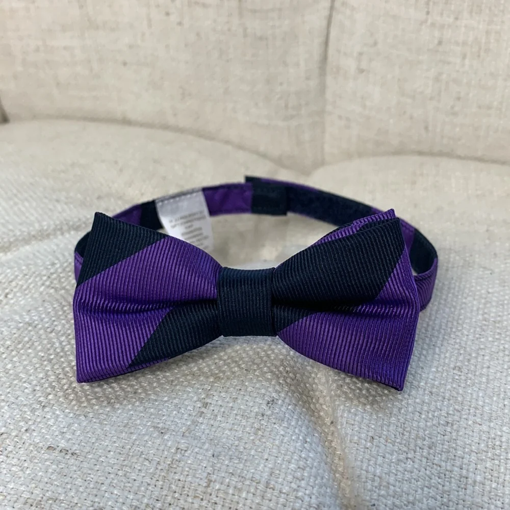 Janie and Jack bow tie 15 1/2 inches long